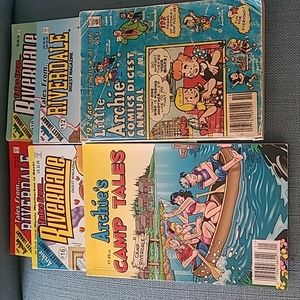 Lot of 6 Archie Comic Book Bundle, Variety